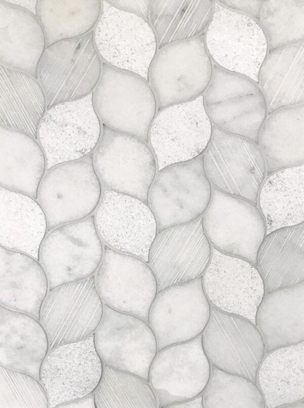 Tesoro Contempo Leaf 10.5" x 12.25" Natural Stone Mosaic