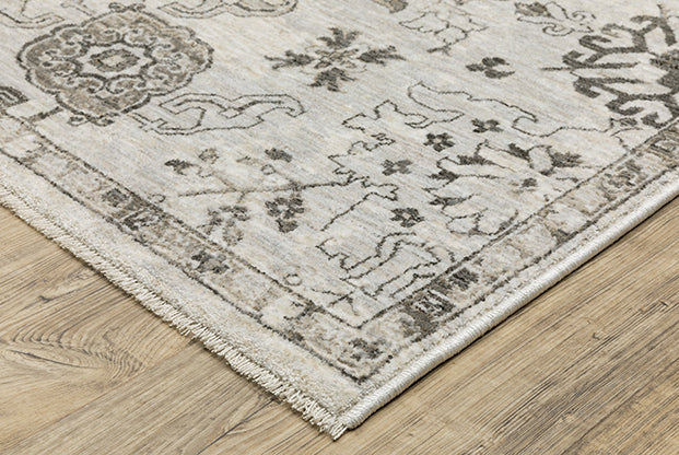 Oriental Weavers Chamberlain CH06B Ivory, Grey