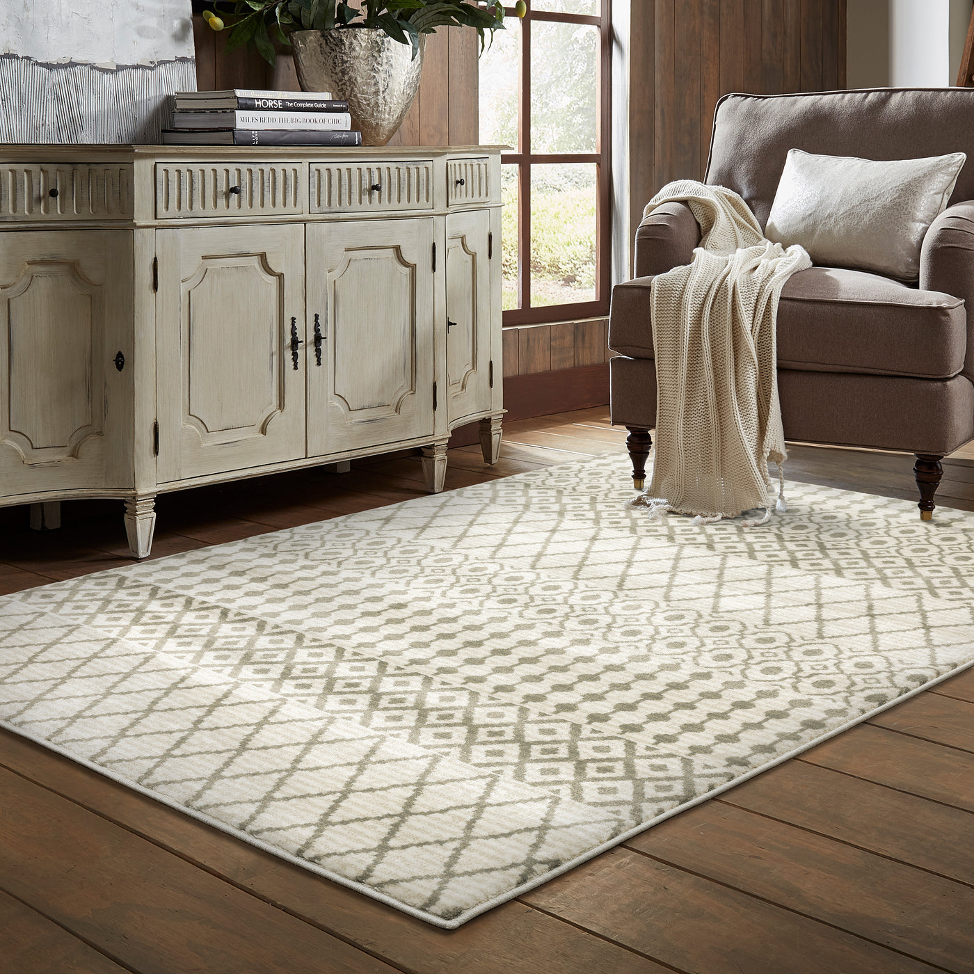 Oriental Weavers Georgia 717B0 Ivory, Grey 9'10" x 12'10"