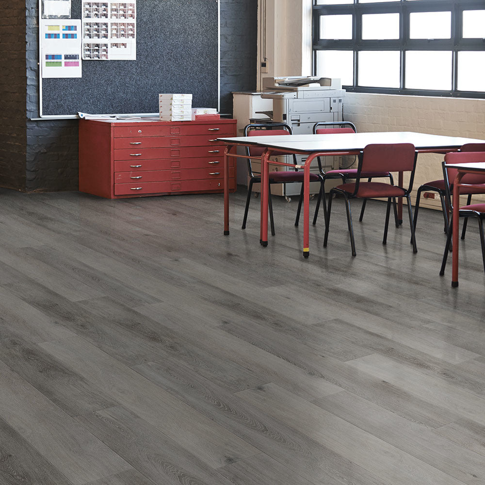 Metroflor Deja New San Marcos Oak 9" x 60" Nordic Haze Vinyl Plank