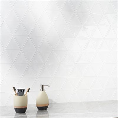 Soho Studio Scatoloni Triangulo 4.5" x 5.2" Bianco Ceramic Tile
